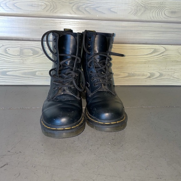 Black Doc Marten combat boots - Picture 7 of 9